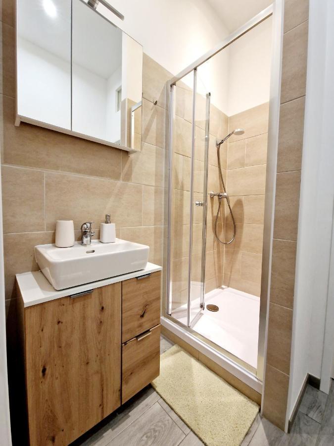 Adonis Apartment Wiedeń Zewnętrze zdjęcie