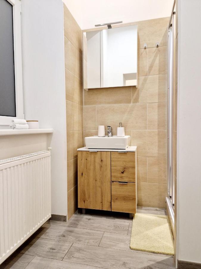 Adonis Apartment Wiedeń Zewnętrze zdjęcie